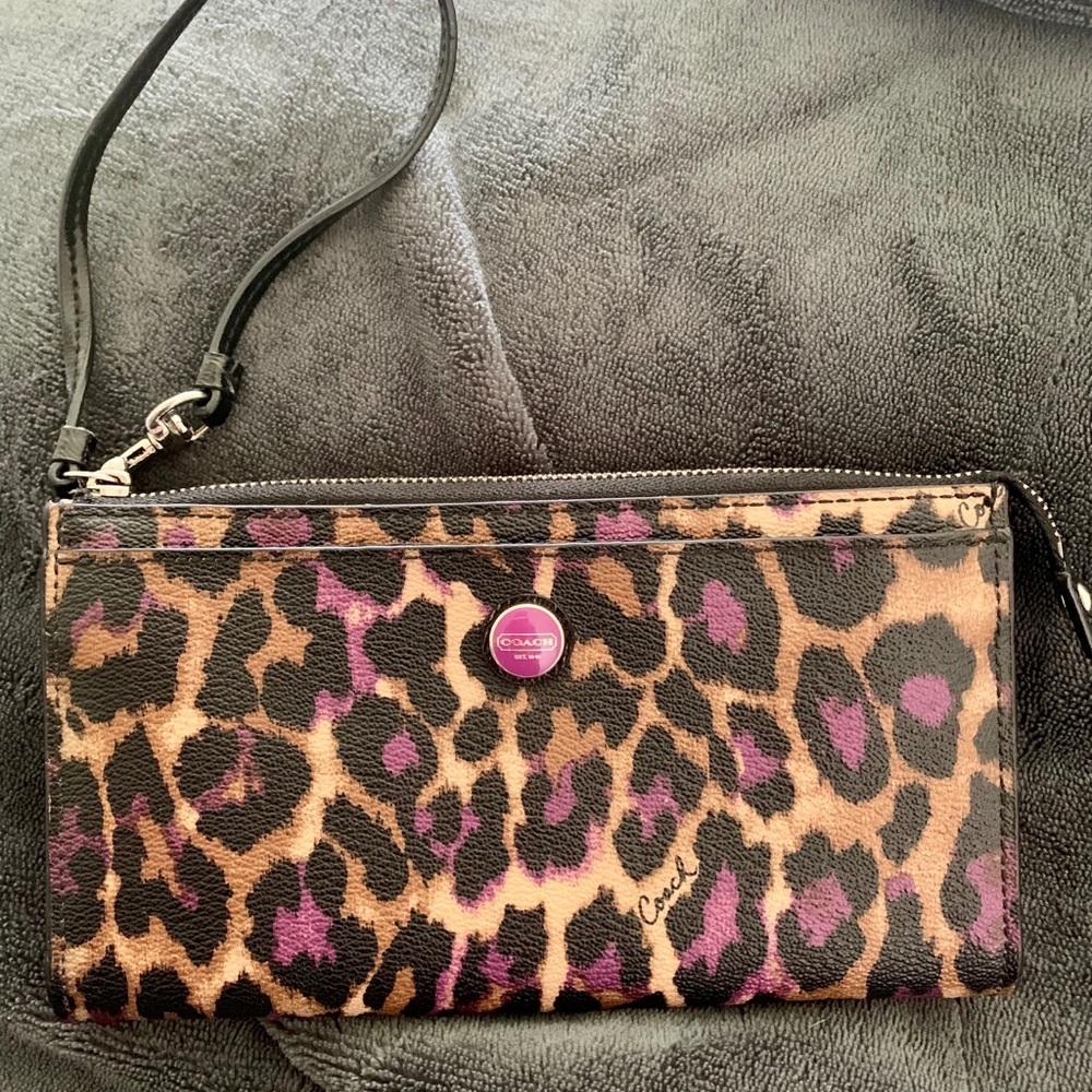 Coach Wristlet wallet